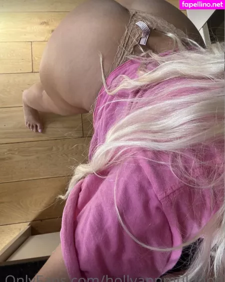 Hollyannmuldoon OnlyFans Thumbnail #BbU0StyJhR