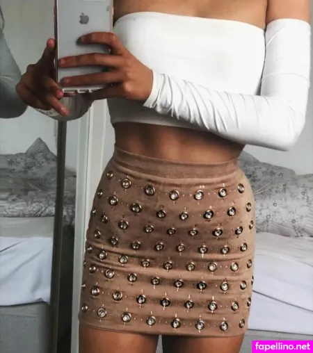 Hollyasminee OnlyFans Thumbnail #4f5TcF557l