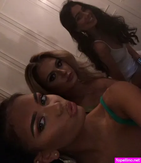 Hollyasminee OnlyFans Thumbnail #e6HvUmz5mq