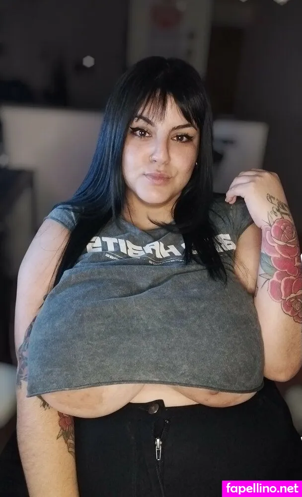 holly_hubb, hollyboobs69 Nude Leaked OnlyFans Photo #KCqviB943e