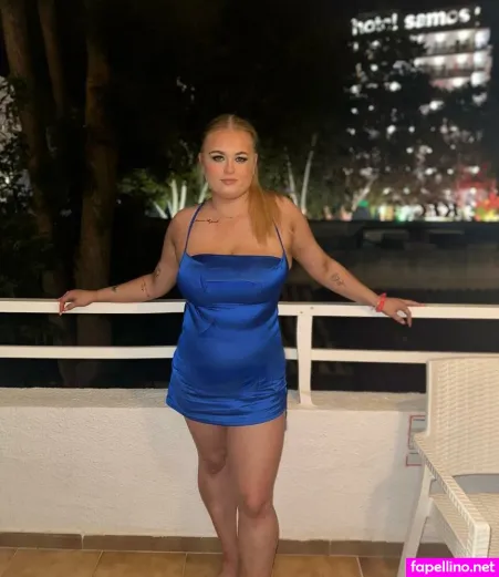 Hollyevansx OnlyFans Thumbnail #LWpiUwAmJE