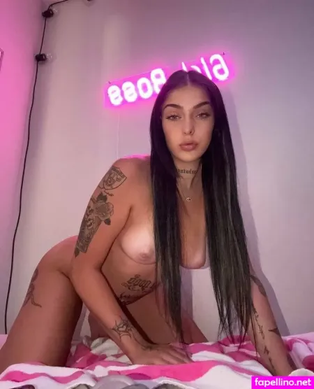 Hollyfox18 OnlyFans Thumbnail #ViTTBTaVDh