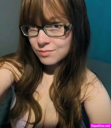 Hollygojiggly 1 Main Profile Photo