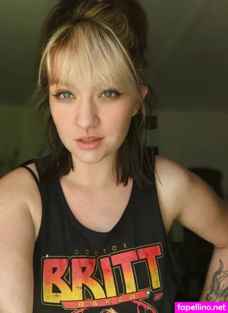 Hollygraileonline OnlyFans Thumbnail #4DnDmBLMFZ