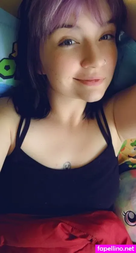 Hollygraileonline OnlyFans Thumbnail #AppZDwcZOa