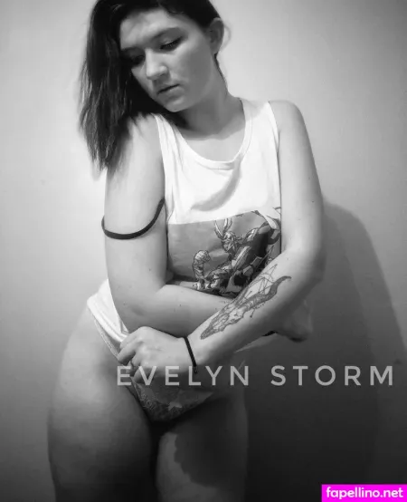 Hollygraileonline OnlyFans Thumbnail #pWbGCh1jIf