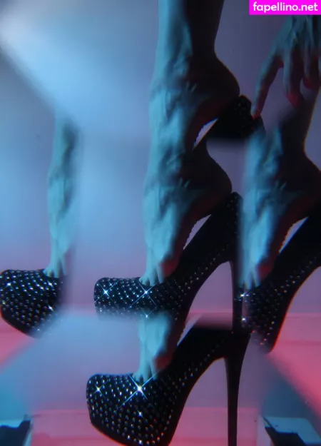 Hollygraphixxx OnlyFans Thumbnail #bMYlRgwksQ