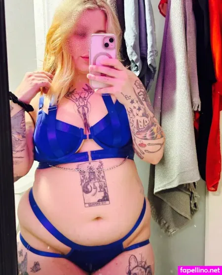 Hollyhardwood OnlyFans Thumbnail #r25Y0yW503