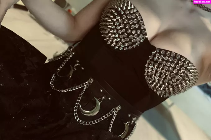 Hollyhellfree OnlyFans Thumbnail #Ib9sUozK0W