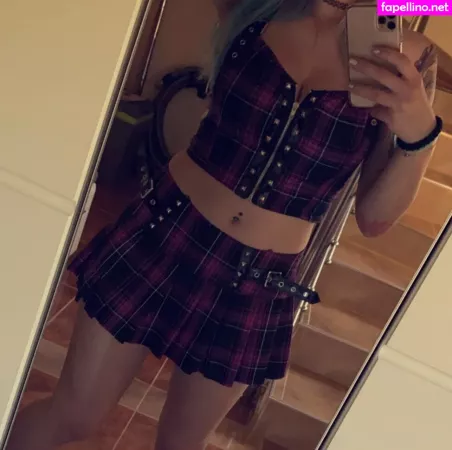 Hollyhellfree OnlyFans Thumbnail #pzQrNgS81U