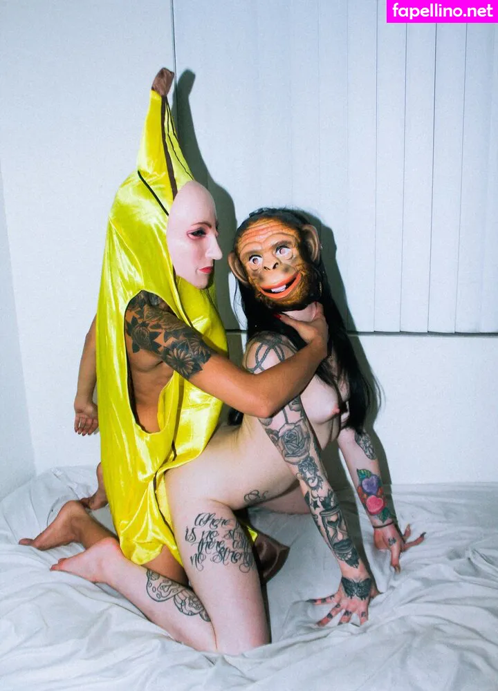 hollyhendrix_, hollyhendrixofficial Nude Leaked OnlyFans Photo #yo8RamyiFL