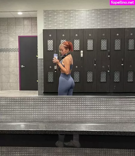 Hollyliangg OnlyFans Thumbnail #4mpYRwmaC5