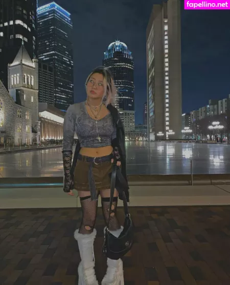 Hollyliangg OnlyFans Thumbnail #eBXQIrRAiD