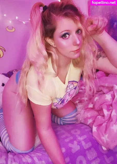 Hollynicolebtch OnlyFans Thumbnail #QgICvpSWt5