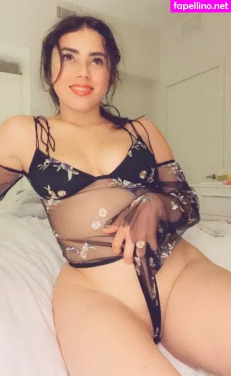 Hollyoly OnlyFans Thumbnail #HrokZPagmA