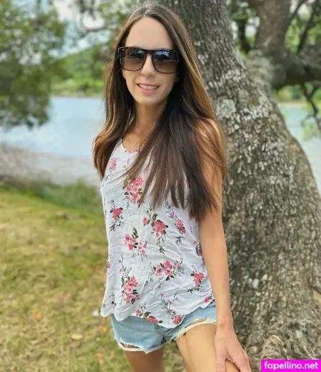 Hollyraefree OnlyFans Thumbnail #faFd08uLFl