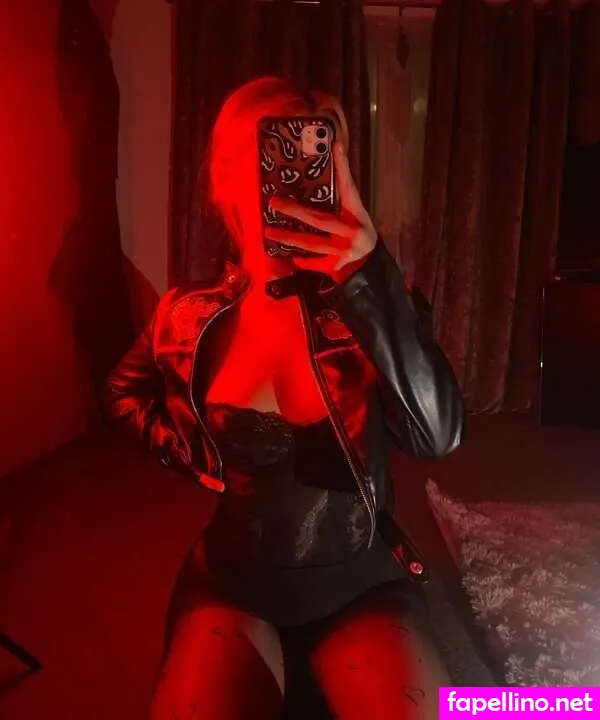 hollyscott_xox, redhead7391 Nude Leaked OnlyFans Photo #pr1v815dDc