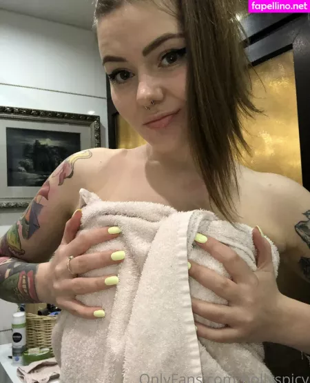 Hollyspicy OnlyFans Thumbnail #AH8HrQTGXm