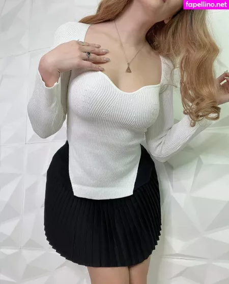 Hollythauls OnlyFans Thumbnail #Z8pQCE8mYO