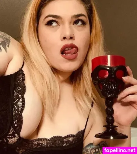 Hollyxx OnlyFans Thumbnail #4bdO3eAkGS