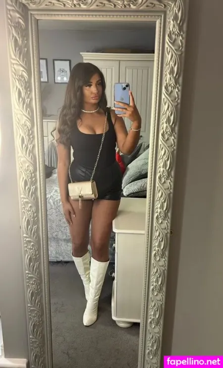 Hollzxx OnlyFans Thumbnail #YSQx3ui29x
