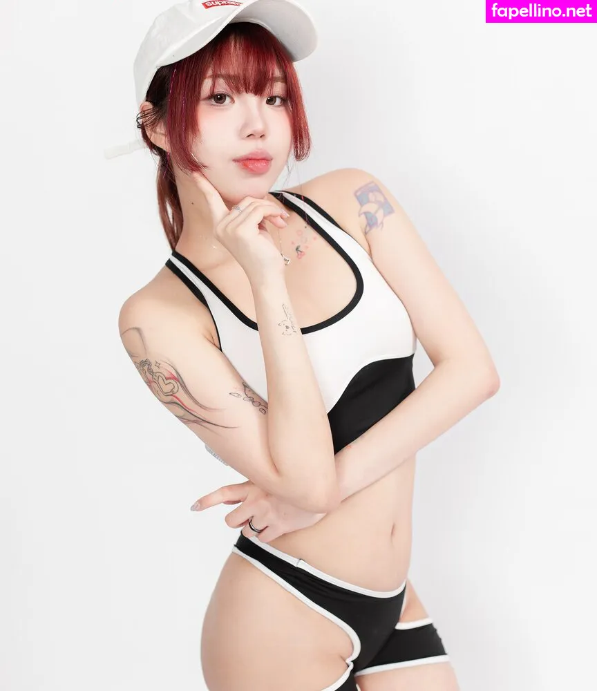 holo.saxual, holo_saxual Nude Leaked OnlyFans Photo #gbpDZGDkya