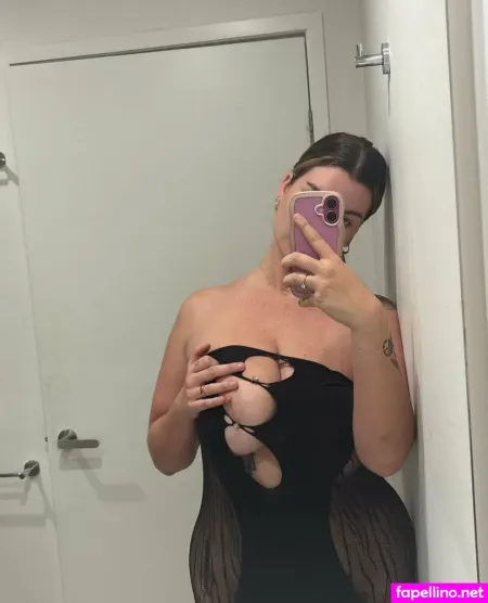 Holybribri OnlyFans Thumbnail #INKfm5ICro