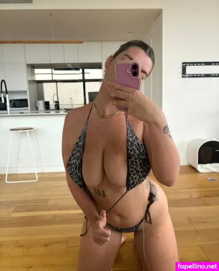 Holybribri OnlyFans Thumbnail #VvJukiheXg