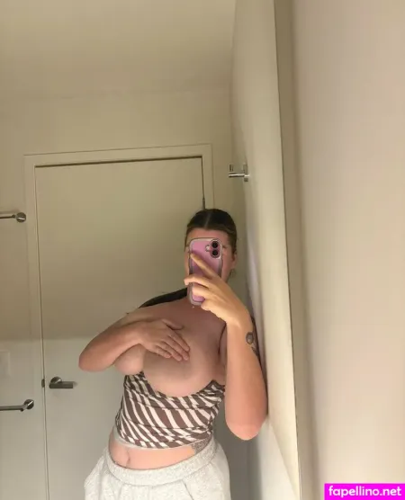 Holybribri OnlyFans Thumbnail #kgK7psFzXK