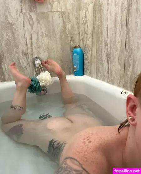 Holycherries OnlyFans Thumbnail #2AU7EQpQDl