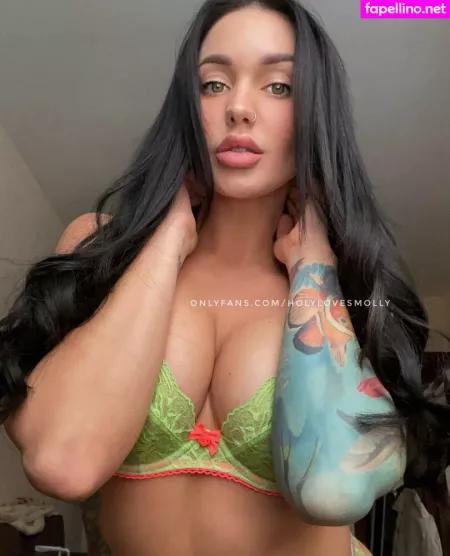 Holylovesmolly OnlyFans Thumbnail #XzL0Re90Xy