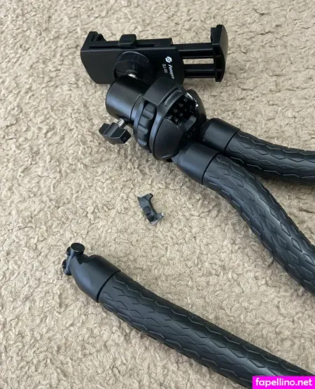 Holymacre OnlyFans Thumbnail #7MW85wfmLF