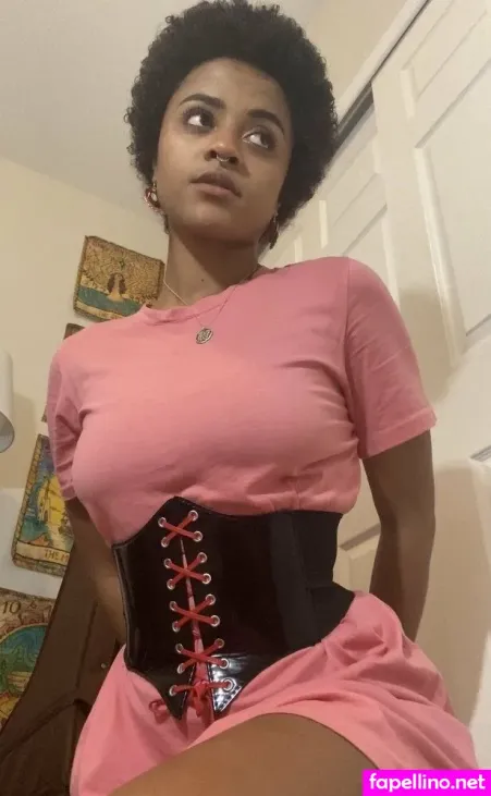 Holymacre OnlyFans Thumbnail #iyC3pxzO48