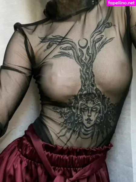 Holynekk OnlyFans Thumbnail #rgoG1slpRy