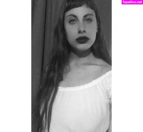 Holysinnerxxx OnlyFans Thumbnail #RWrhH5aDID