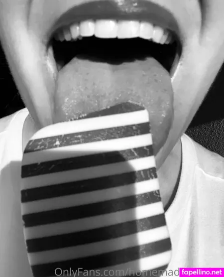 Homemade Cookie OnlyFans Thumbnail #ozAm8hpe5B