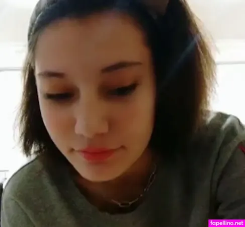 Homemade Lives OnlyFans Thumbnail #1AgSegdRDa