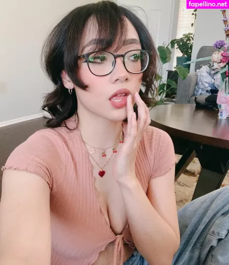 Honeebelle OnlyFans Thumbnail #c2KE6oeLVo