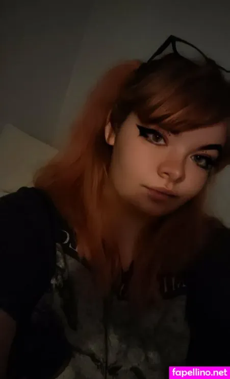 Honeiilemon OnlyFans Thumbnail #0sfo5OkNNl