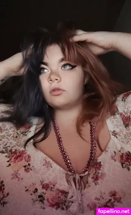 Honeiilemon OnlyFans Thumbnail #2HgQupol8t