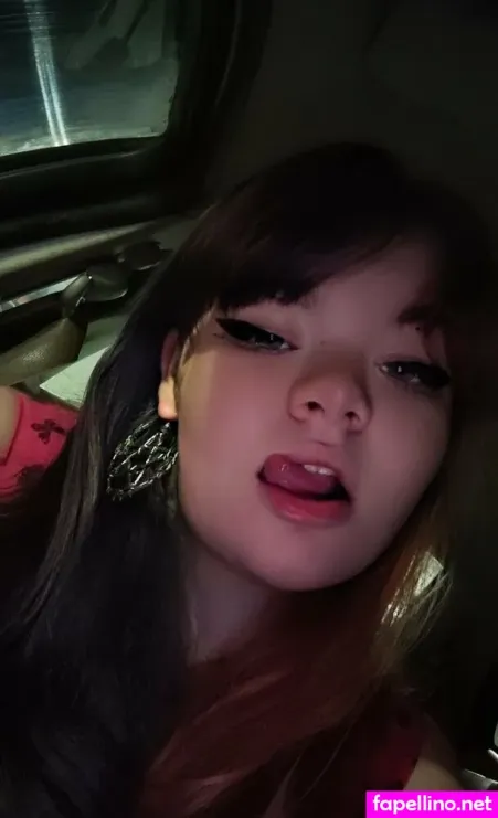 Honeiilemon OnlyFans Thumbnail #v5FO2jw249