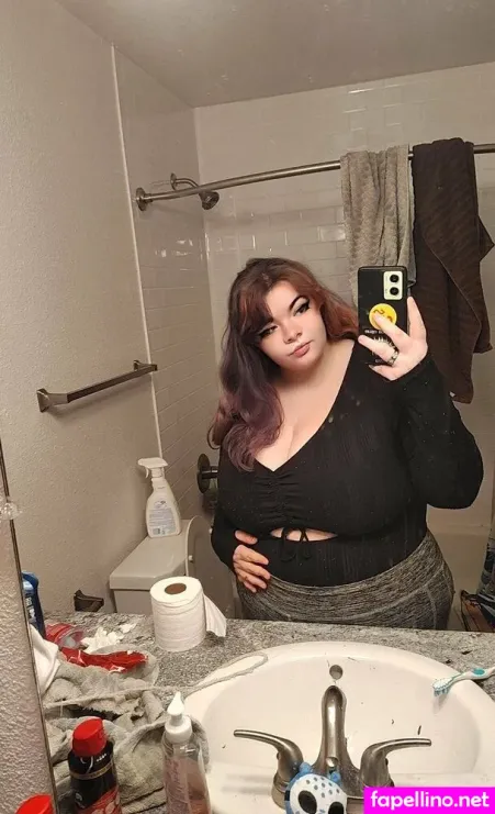Honeiilemon OnlyFans Thumbnail #wFcKtL2sEp
