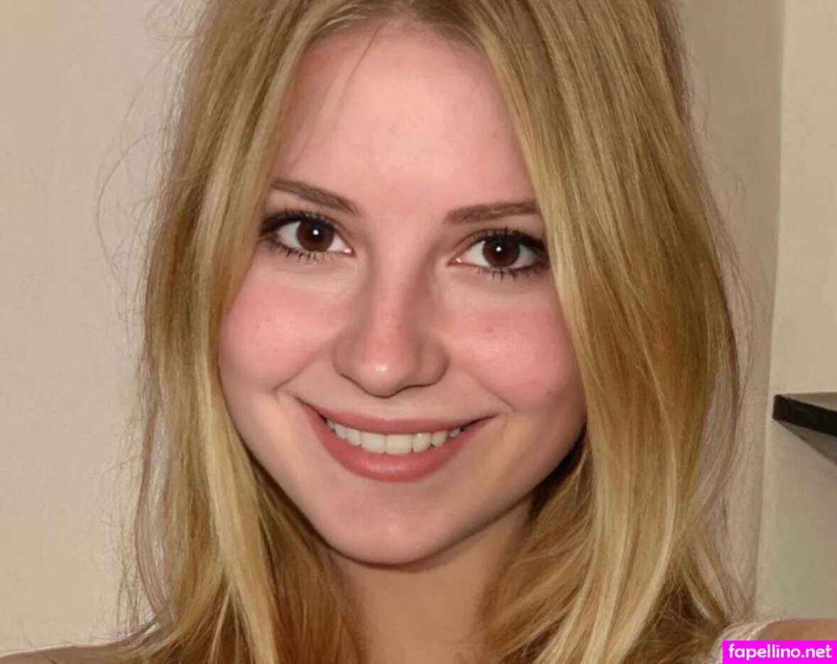 Honeyfruit_ Emmeline, heyyits_emms, honey_emms Nude Leaked OnlyFans Photo #DaUC4Hcy5g