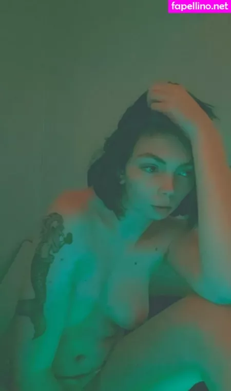 Honey Girl OnlyFans Thumbnail #dNIyyVY7kN