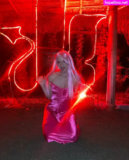 Honey Hayes OnlyFans Thumbnail #UnZpFkmN1B
