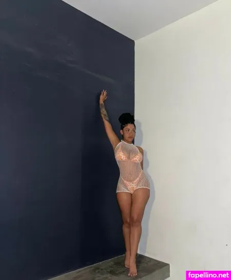 Honey Isabel OnlyFans Thumbnail #7aBTsJ5Jjr