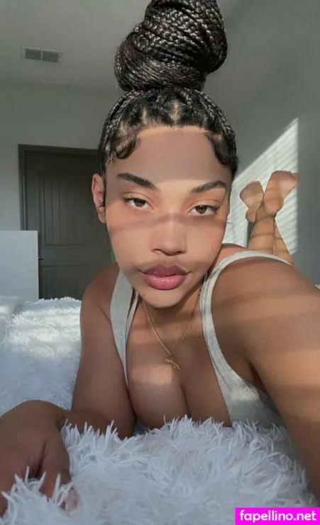 Honey Isabel OnlyFans Thumbnail #bl5qD2udGd