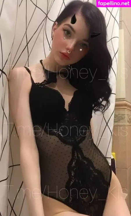 Honey Kis OnlyFans Thumbnail #ZAcxPK9JVo