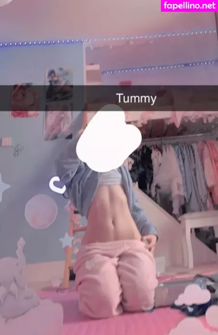 Honey Suxxle OnlyFans Thumbnail #yFxIUFrMAK