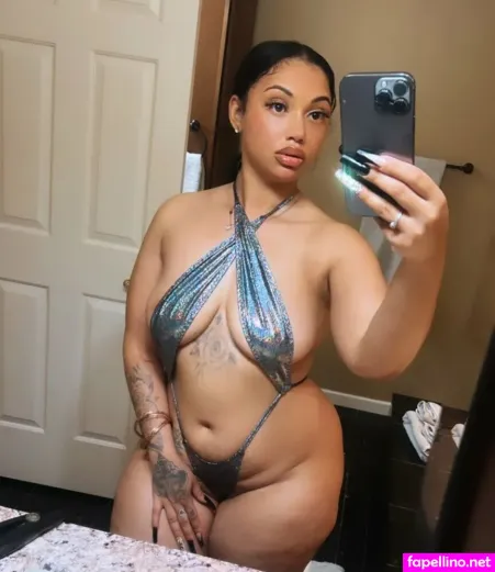 Honey Tsunami OnlyFans Thumbnail #p0eGjJb7Ou
